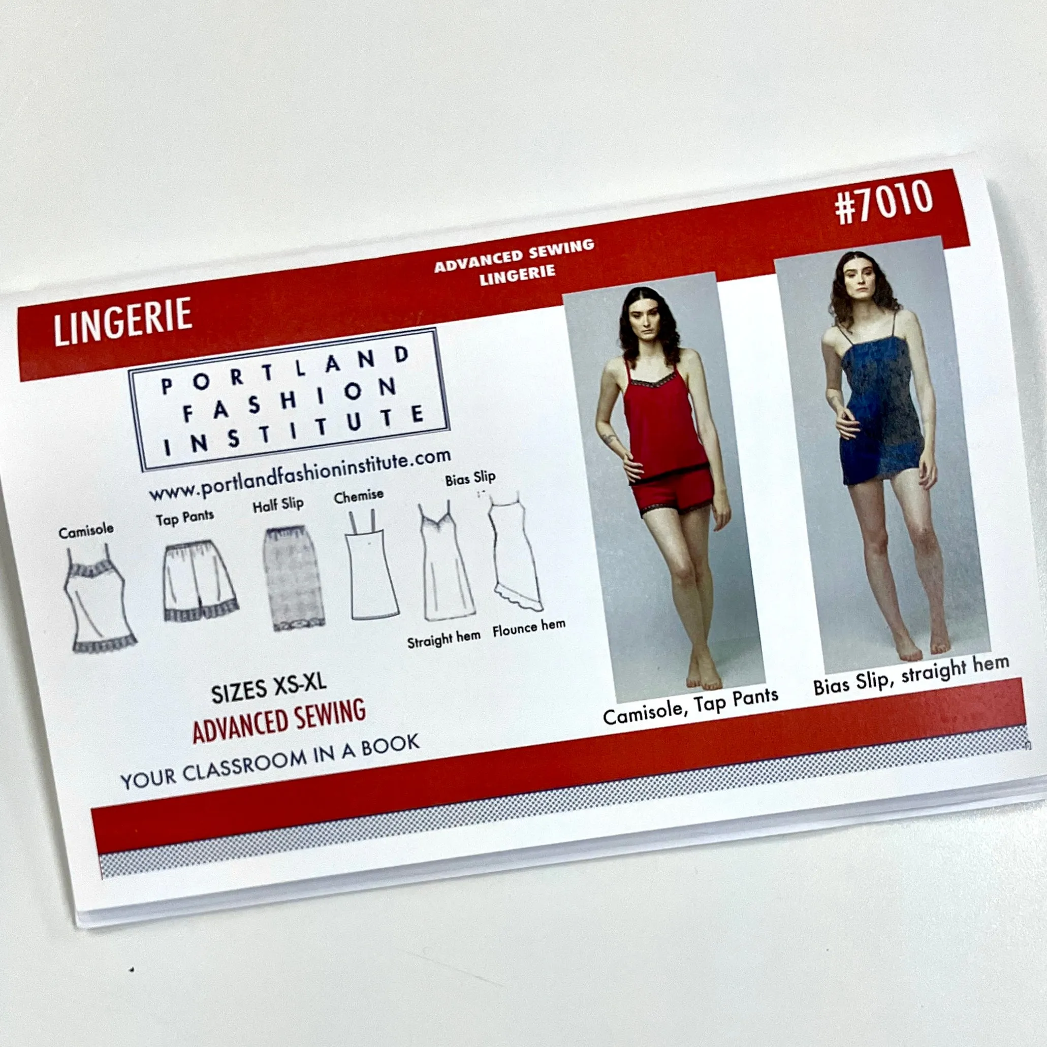 7010 Lingerie