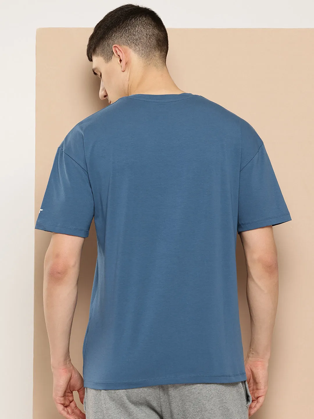 Alcis Men Blue Typography Printed T-shirt