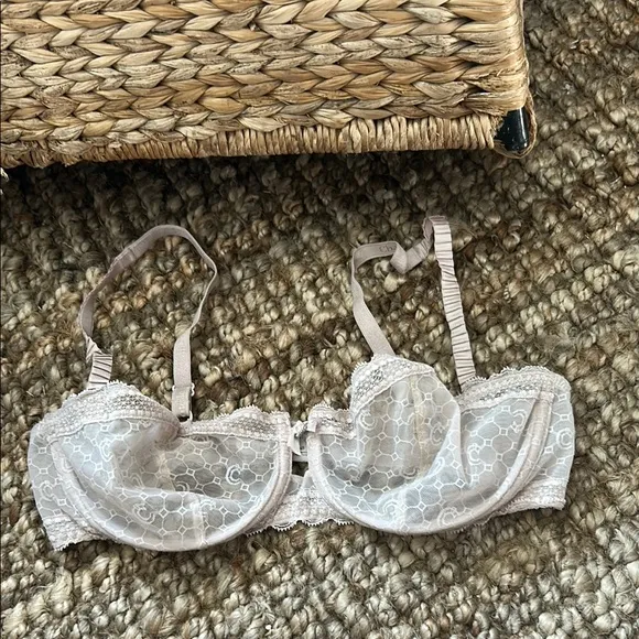 Chantelle Vintage Full Lace Baby Pink Lingerie Bra