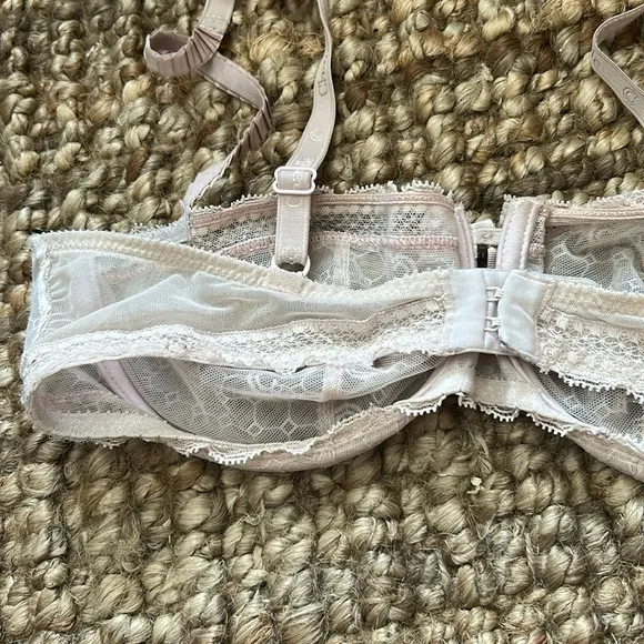 Chantelle Vintage Full Lace Baby Pink Lingerie Bra