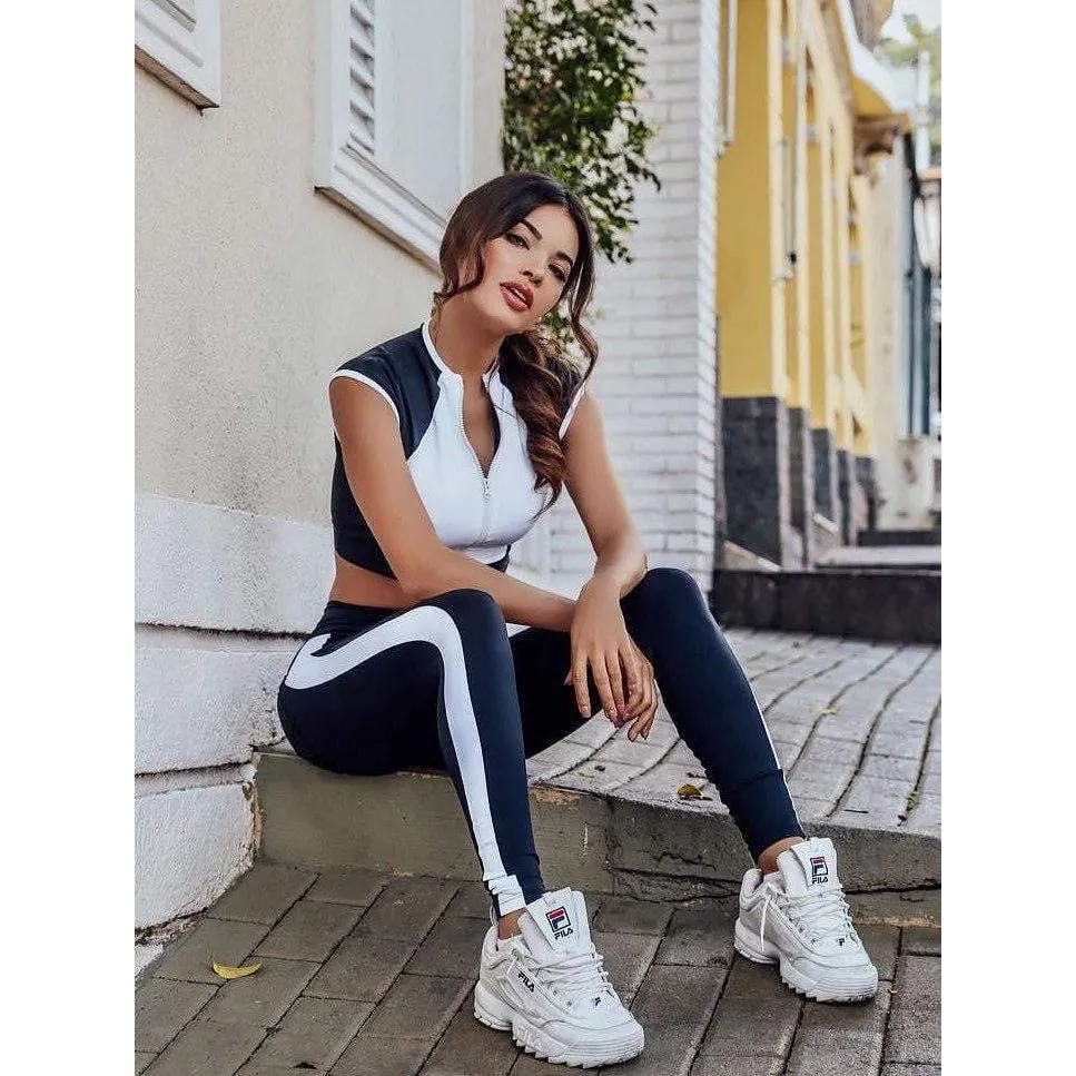 color style zip up women running suit