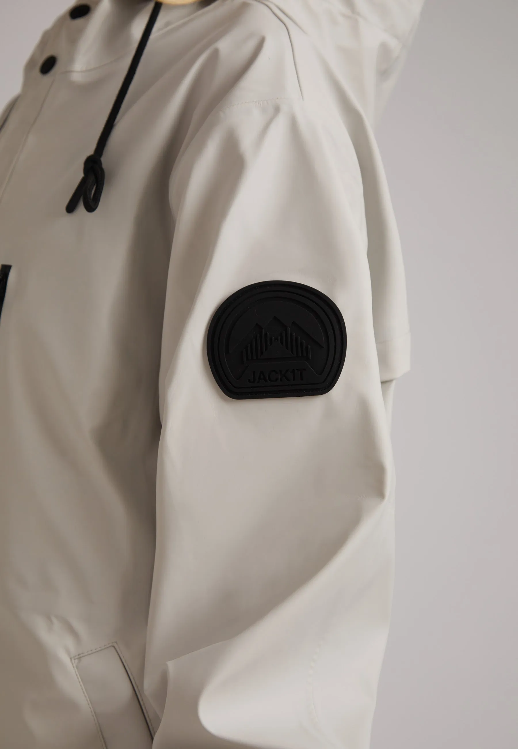 ELEMENTS Raincoat 2.0
