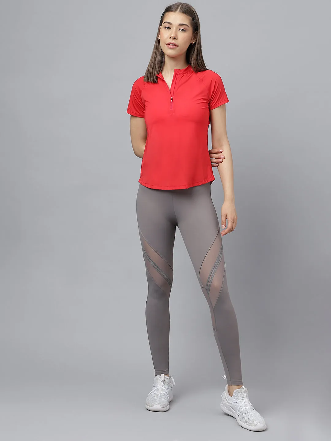 Fitkin women front zipper short sleeves t-shirt