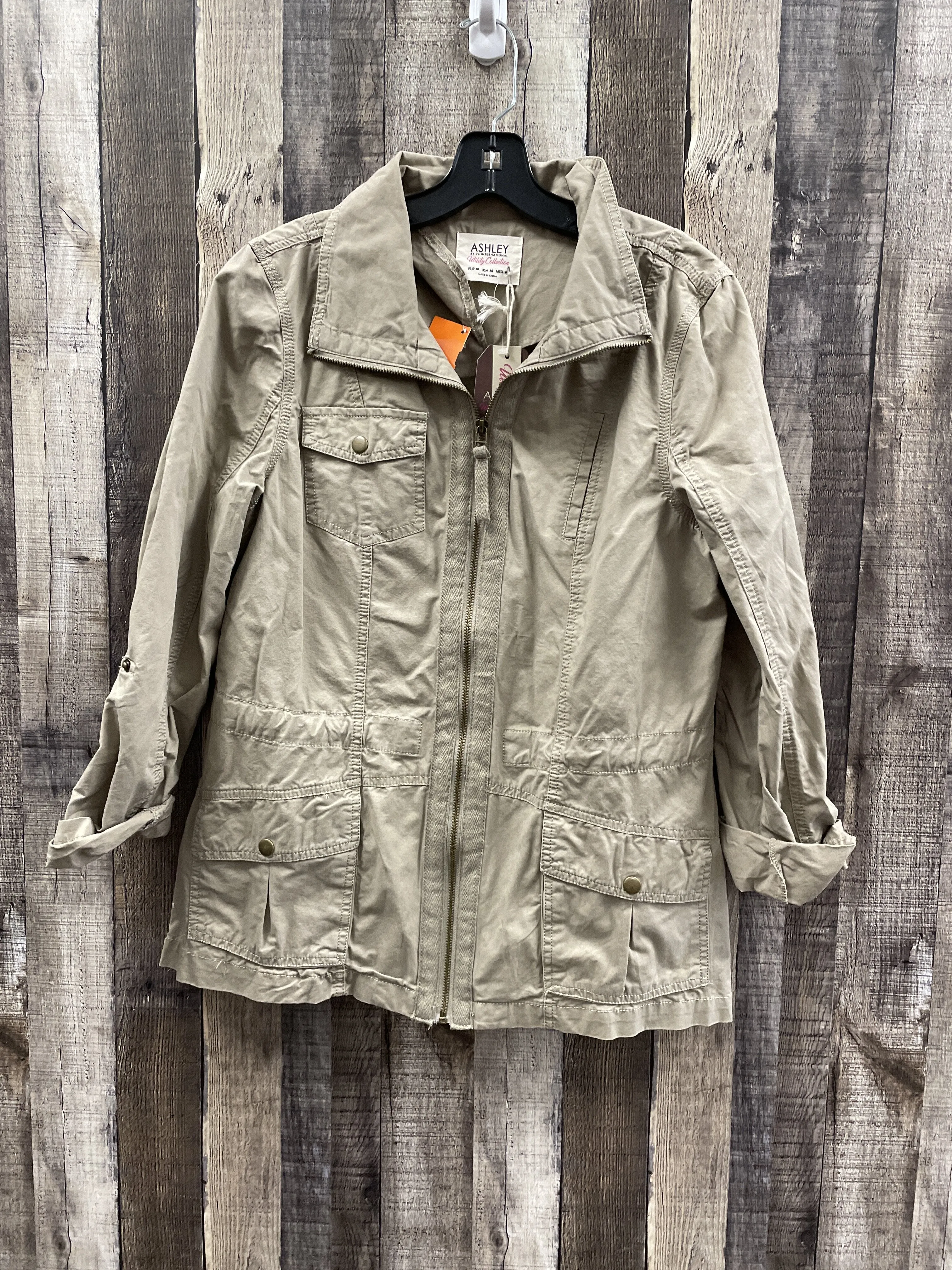Jacket Utility By Cme  Size: M