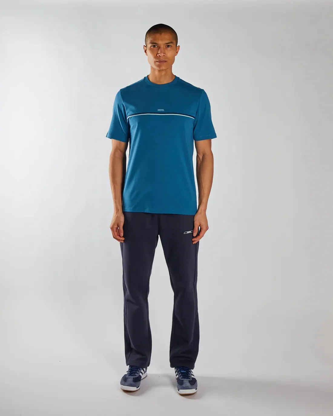 Lachlan Tee | Midnight
