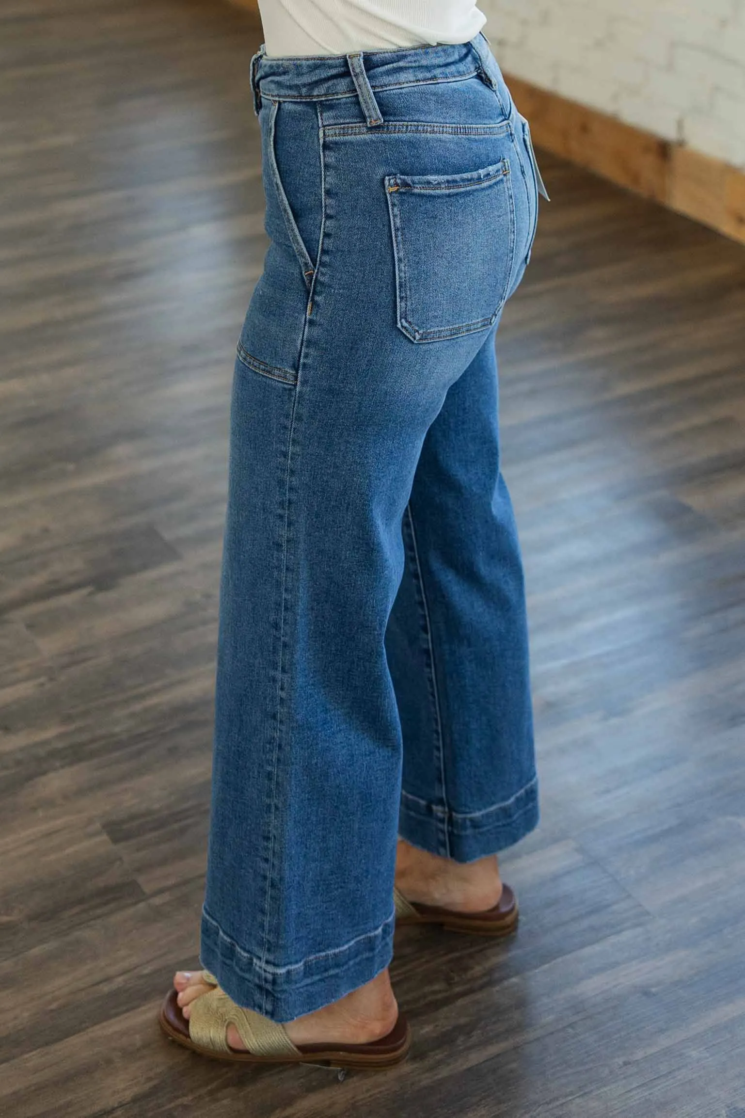 [LOVERVET] ARLETH HIGH RISE CROPPED WIDE LEG JEANS