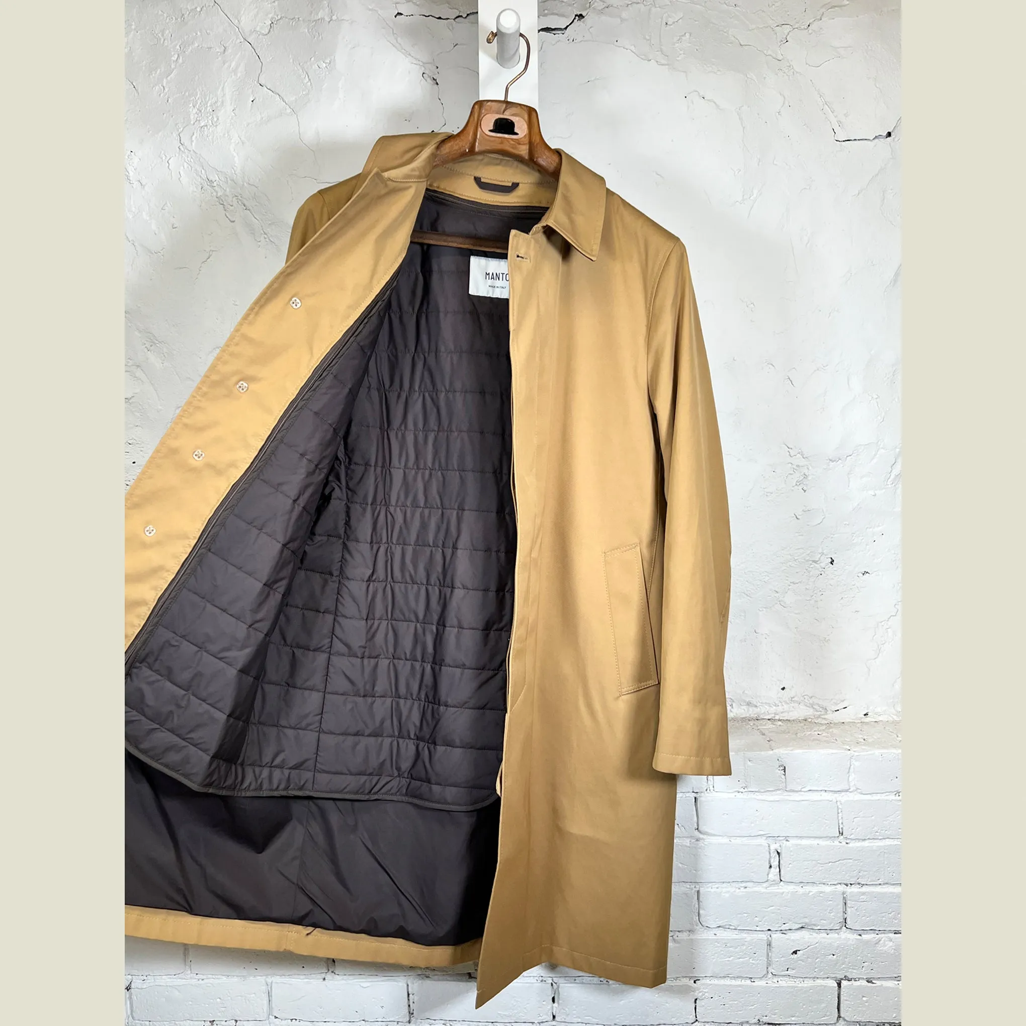 MANTO Tech Raincoat