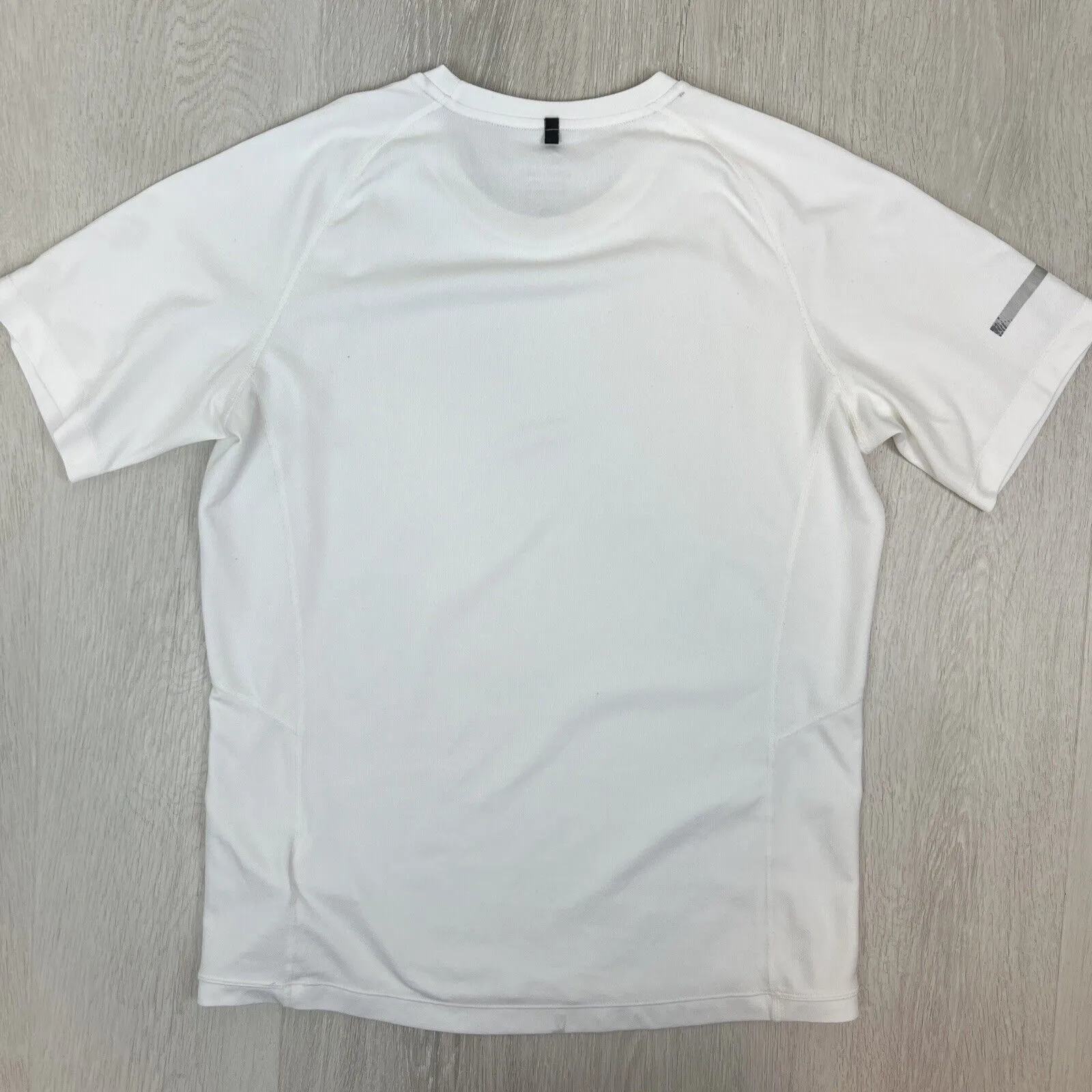 Nike Mens White Activewear T-Shirt Size Medium