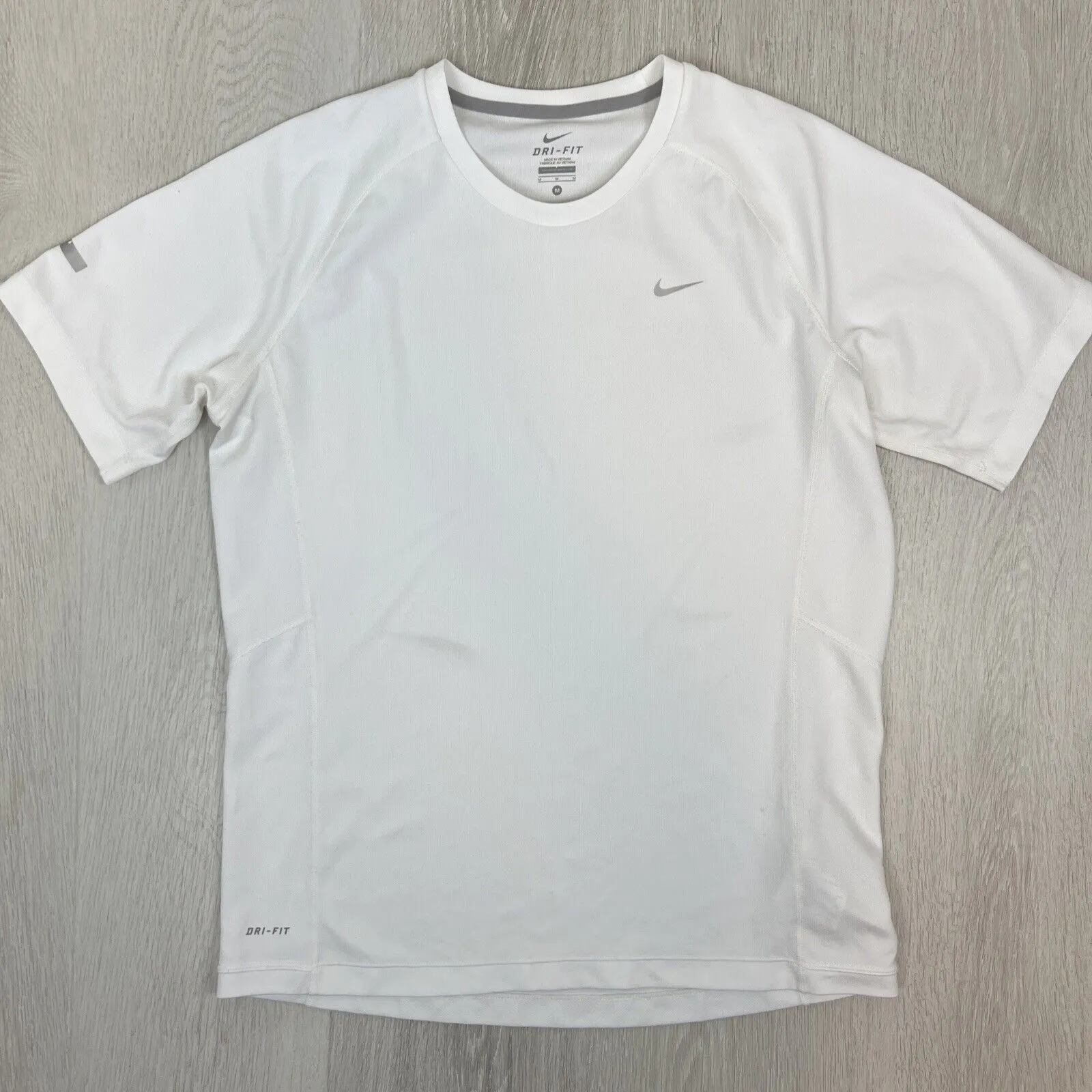 Nike Mens White Activewear T-Shirt Size Medium