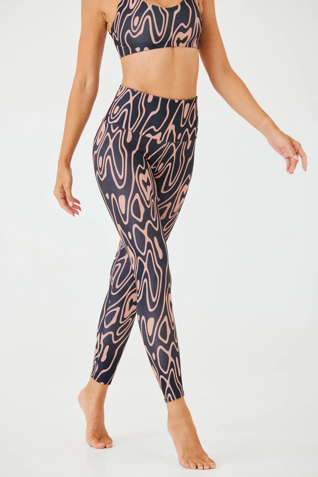 ONZIE High Rise Rib Legging Roads