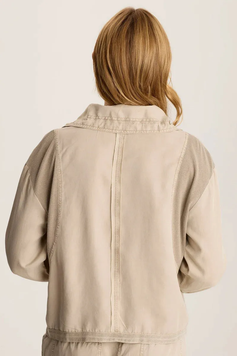 Oziel Twill Utility Jacket with Drawstring Collar