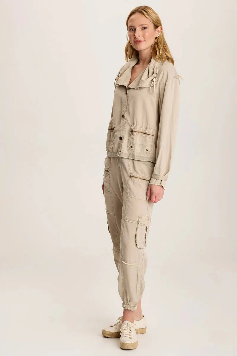 Oziel Twill Utility Jacket with Drawstring Collar