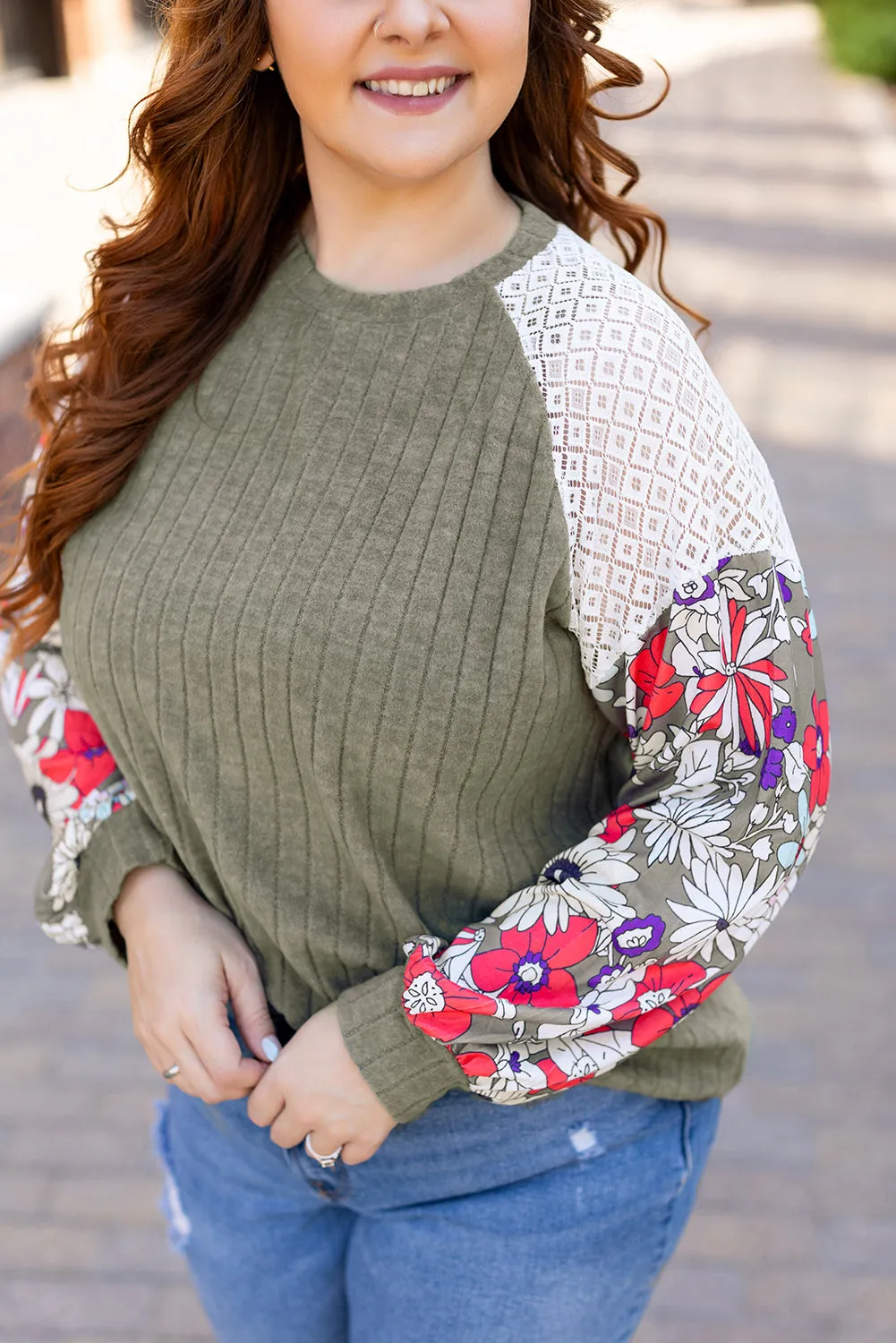 Plus Size Textured Floral Blouse