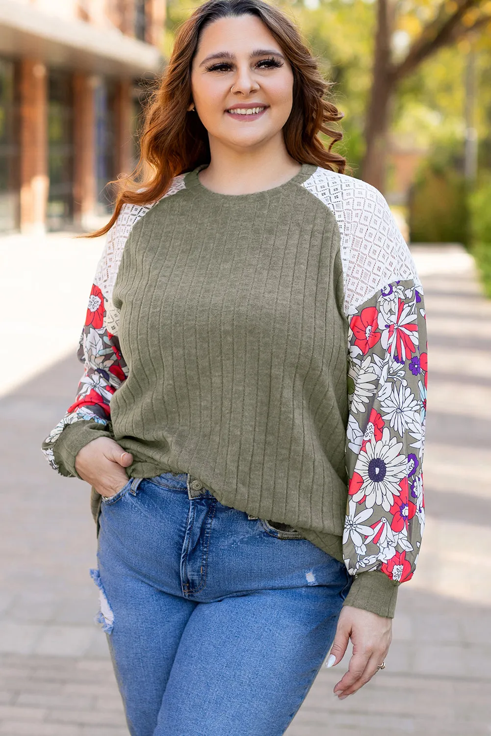 Plus Size Textured Floral Blouse
