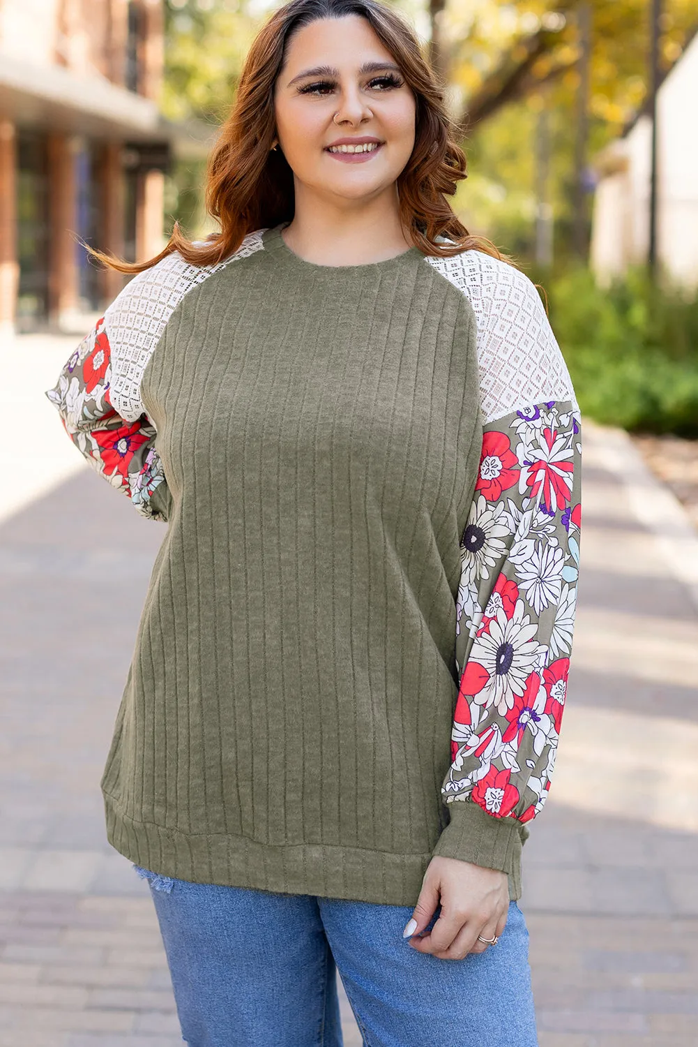 Plus Size Textured Floral Blouse