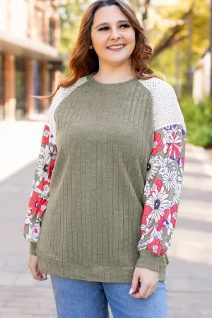 Plus Size Textured Floral Blouse