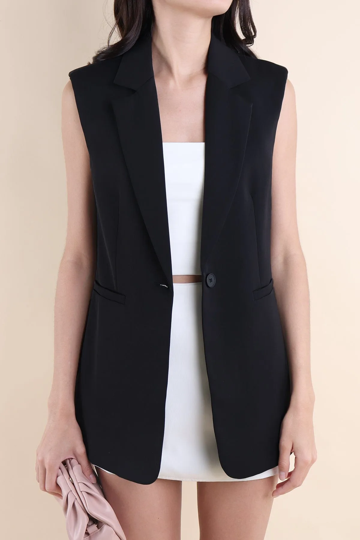 POLINA TRENCH VEST IN BLACK