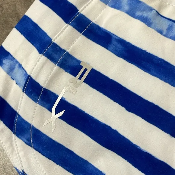 RLX Ralph Lauren Golf Watercolor Stripe Aim Stretch 17&quot; Skort size XL