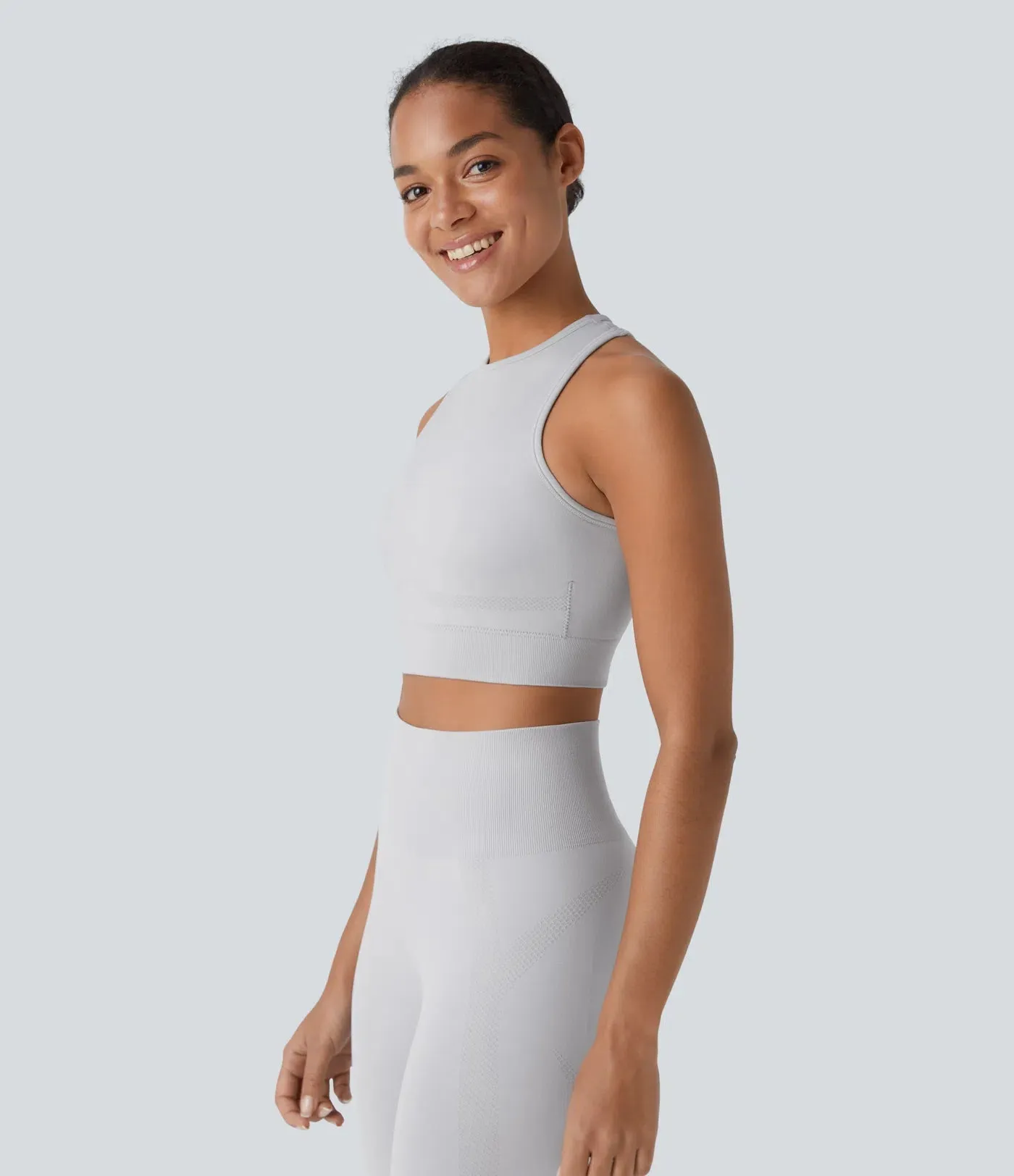 Seamless Flow Racerback Cropped Yoga Tank Top | Round Neck & Skinny Fit