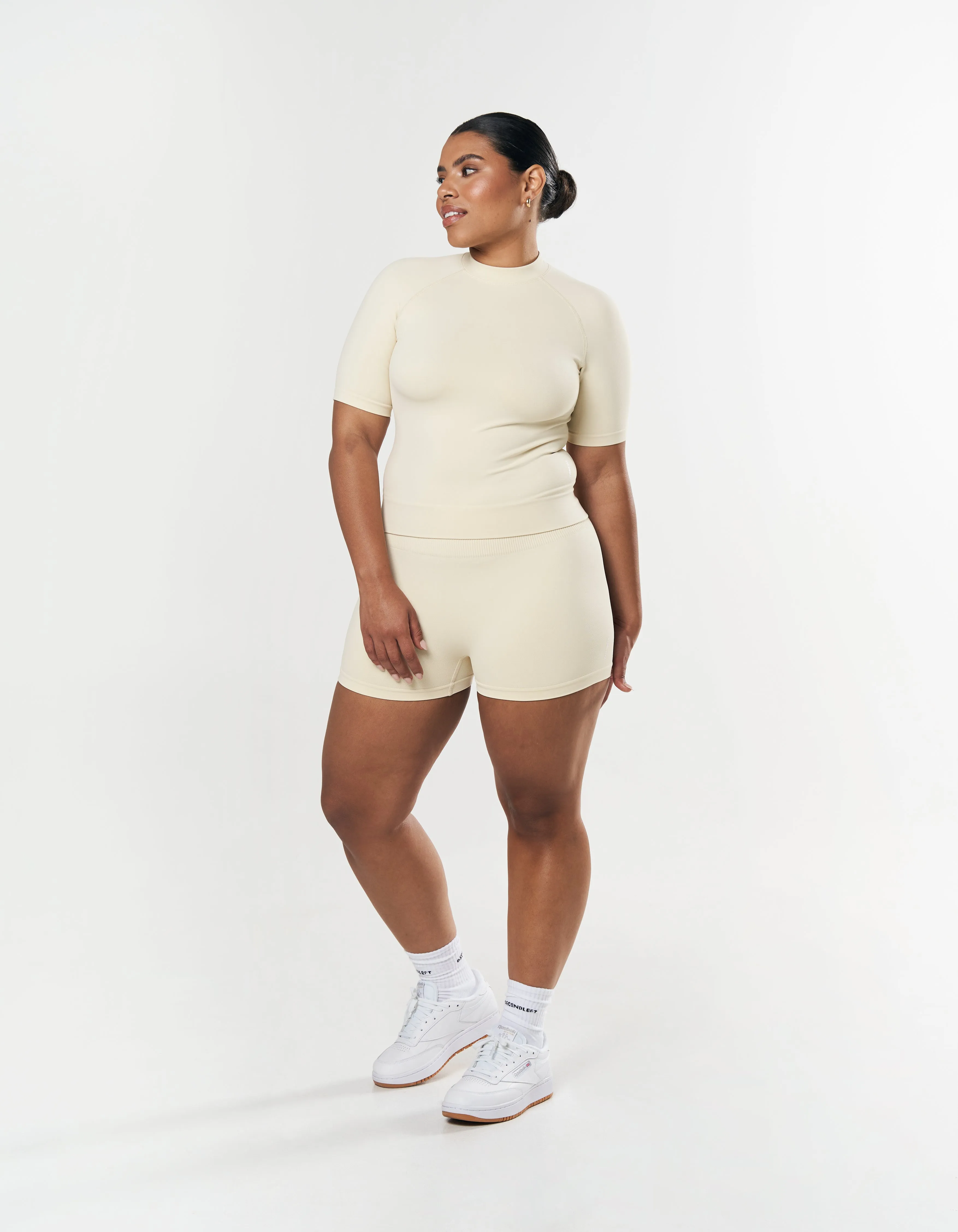 Seamless High Neck Tee - Butter