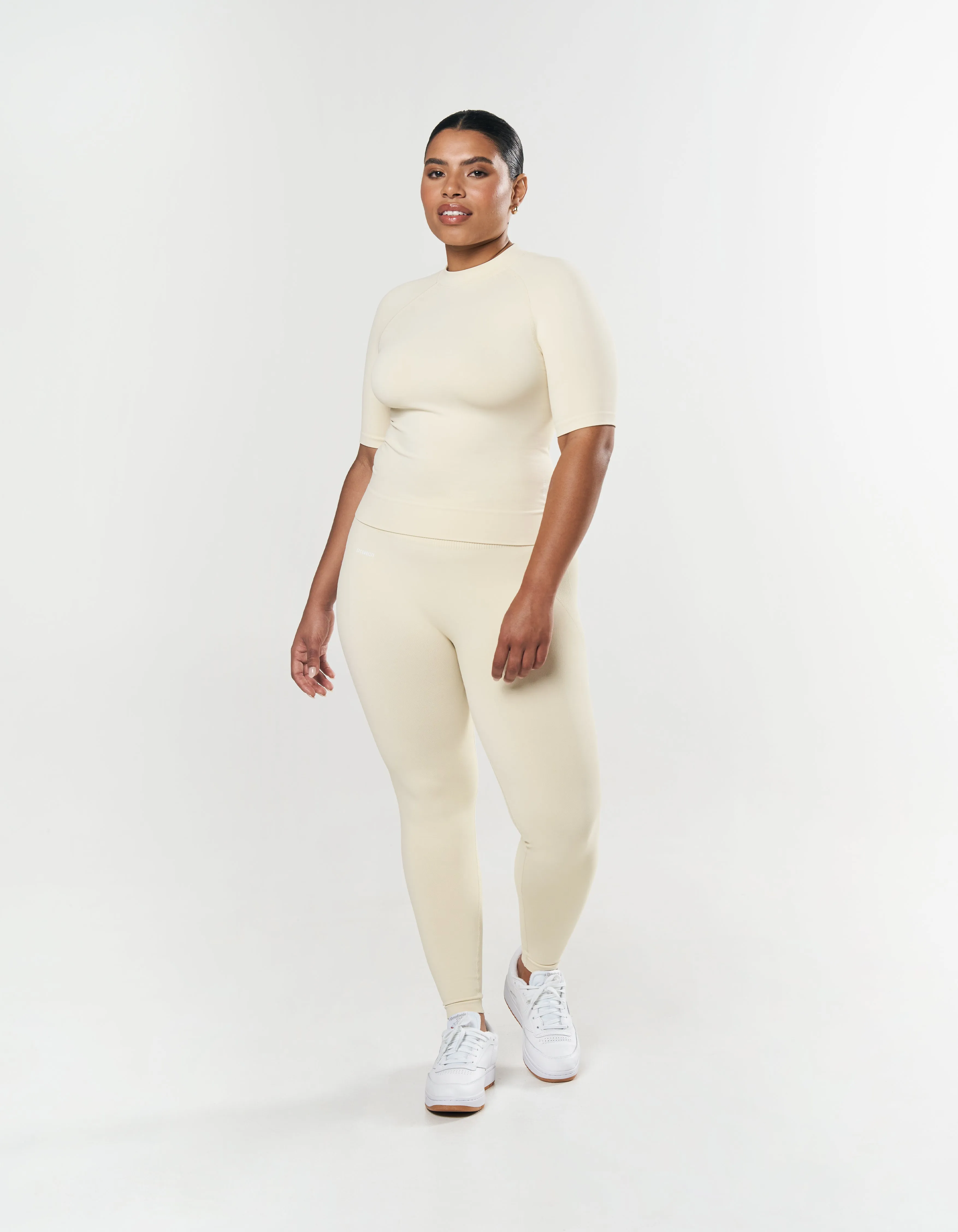 Seamless High Neck Tee - Butter
