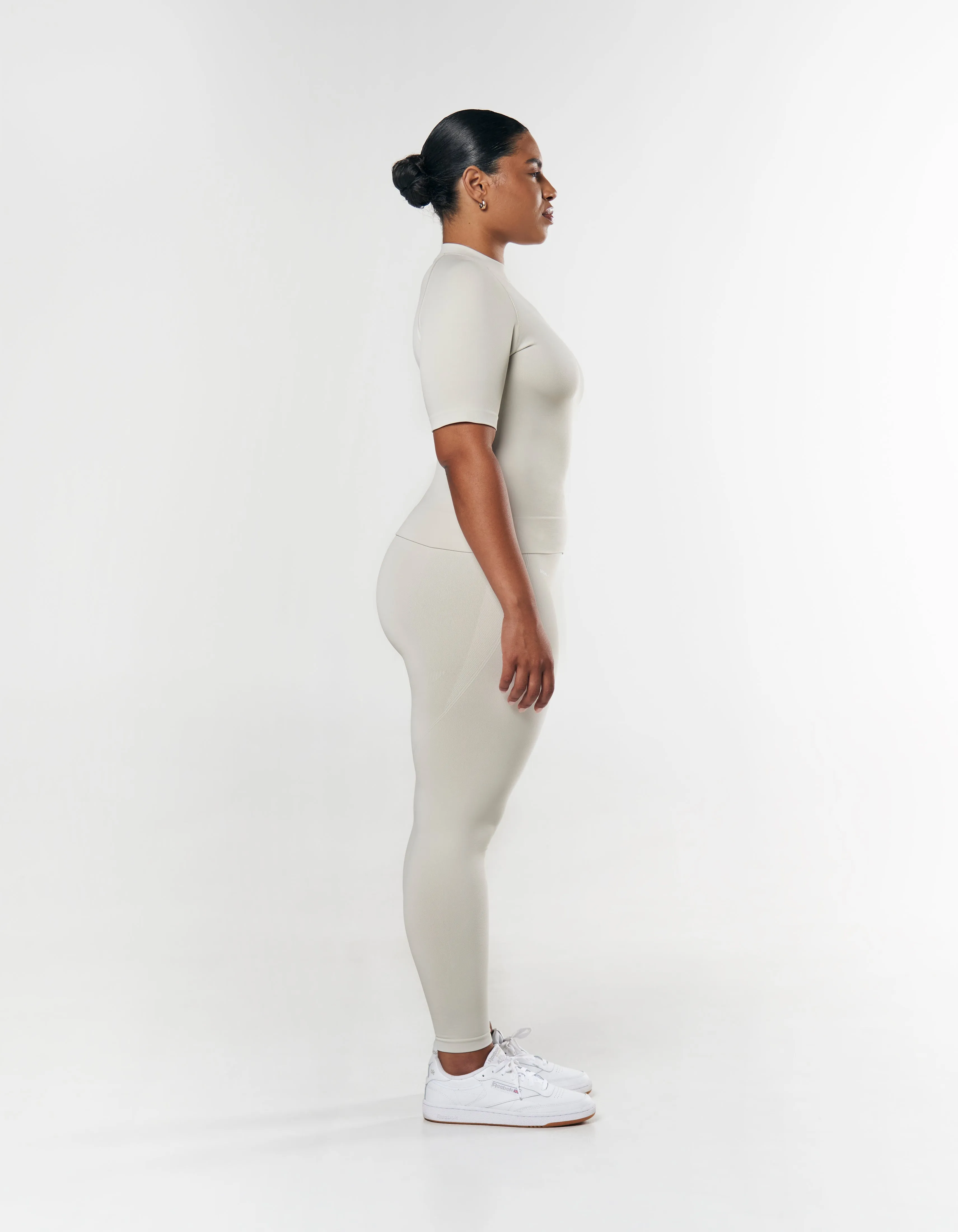 Seamless High Neck Tee - Dove