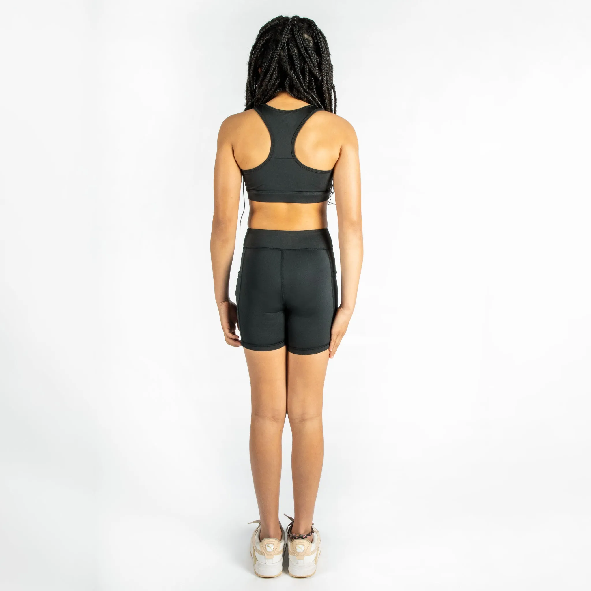 Short Tight