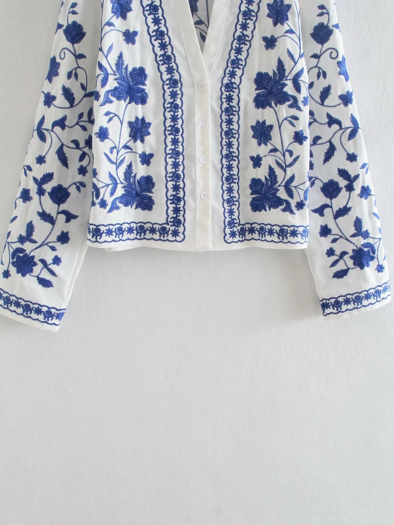 Single-breasted Floral Embroidery Shirts Cardigans