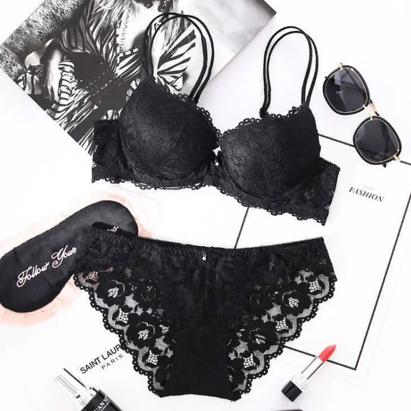 Solid Eyelash Lace Lingerie Set