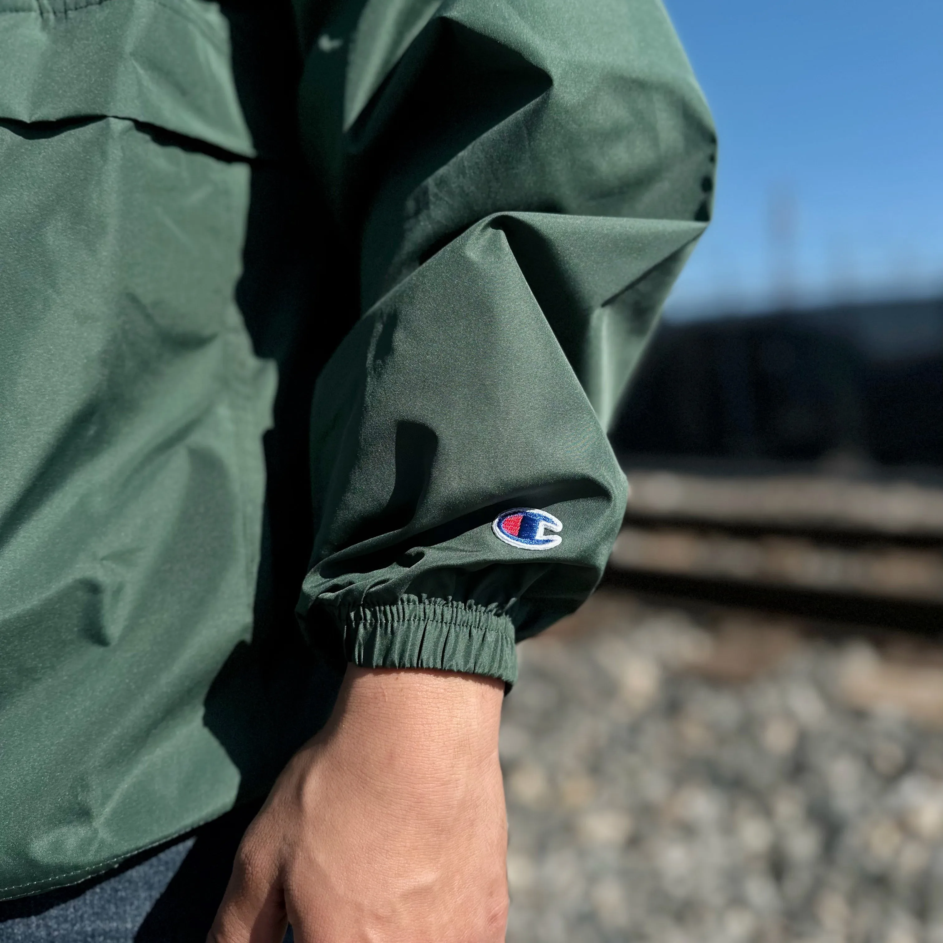 Steelo Hooded windbreaker (Dark Green)