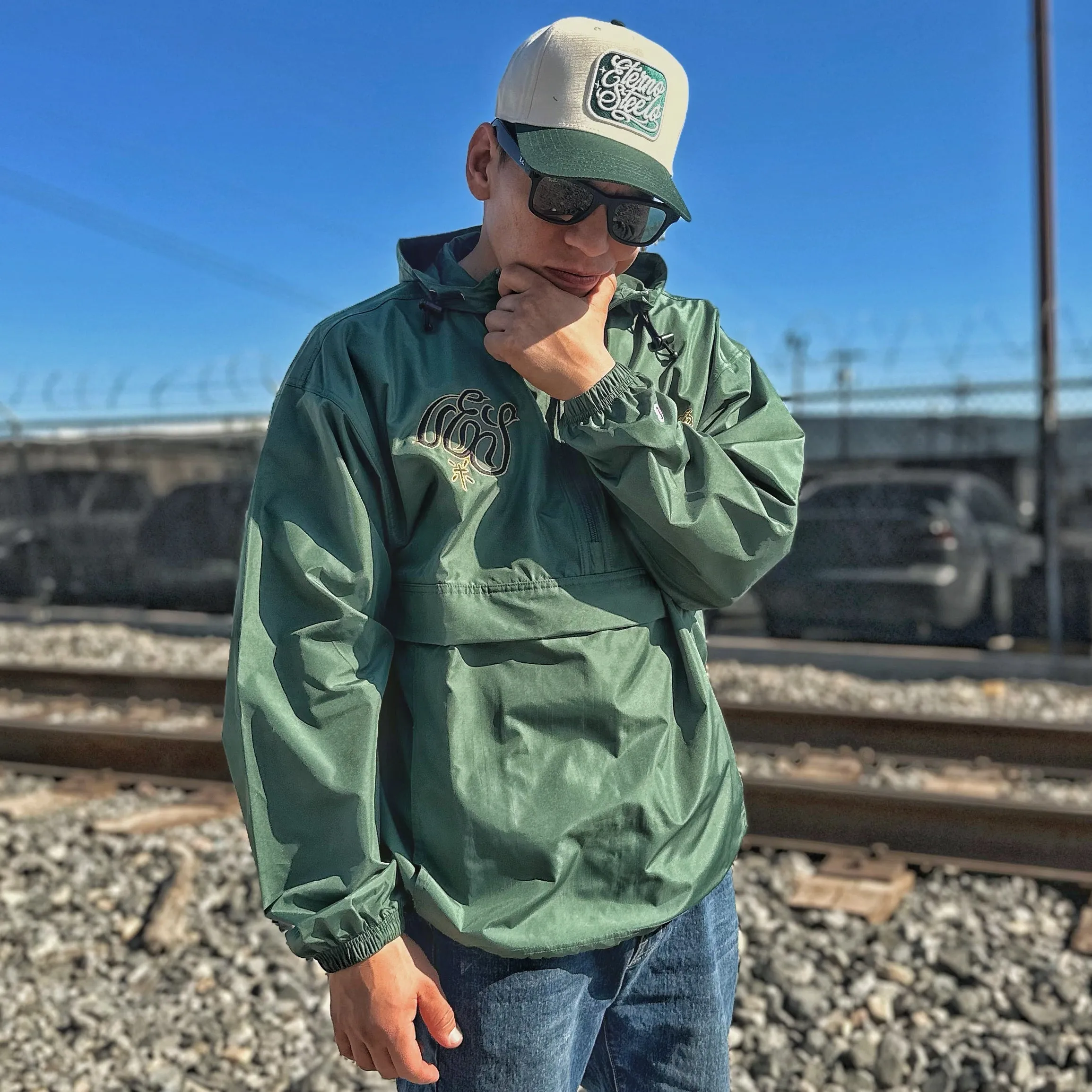 Steelo Hooded windbreaker (Dark Green)