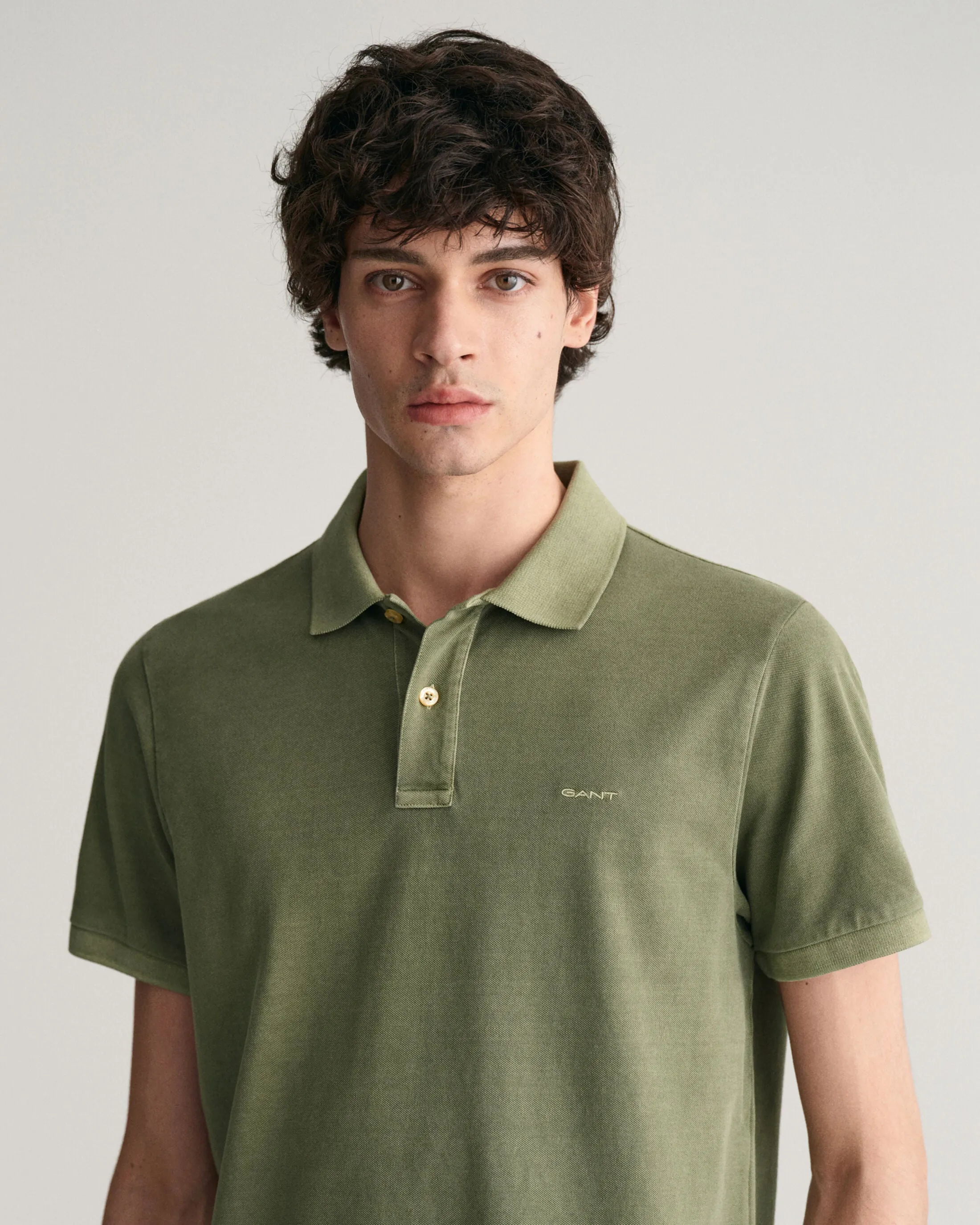 Sunfaded Piqué Polo Shirt in Green