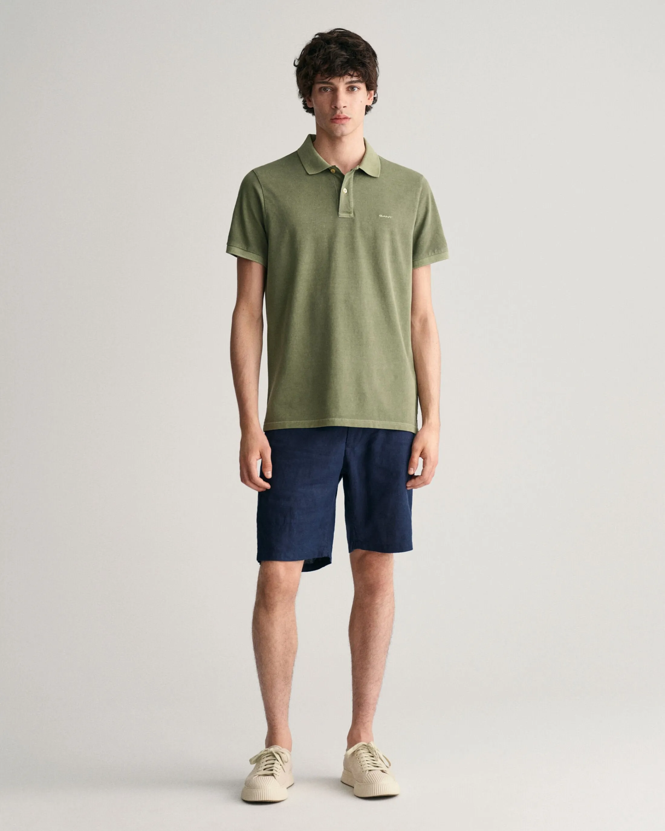 Sunfaded Piqué Polo Shirt in Green
