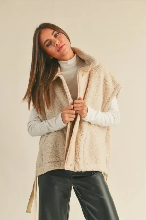 Teddy Sherpa Utility Vest