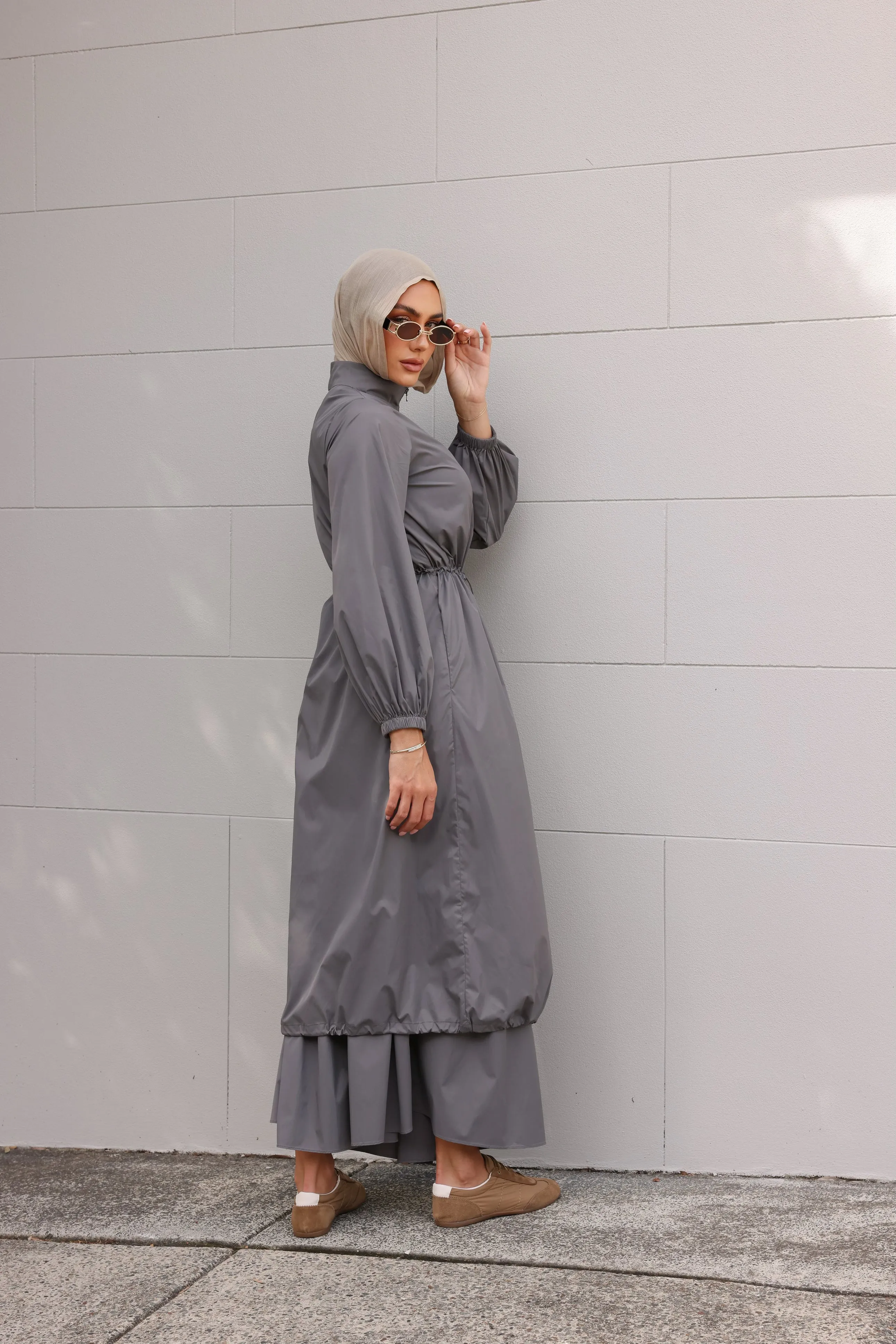 The Lightweight Trench Charcoal