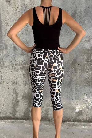 Theodora One Pocket Capri Tights Womens Leopard Print