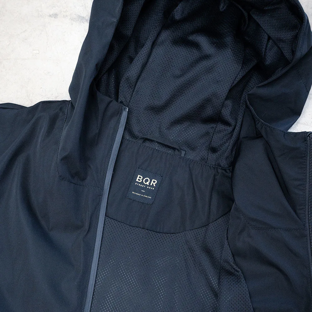 V4 Windbreaker