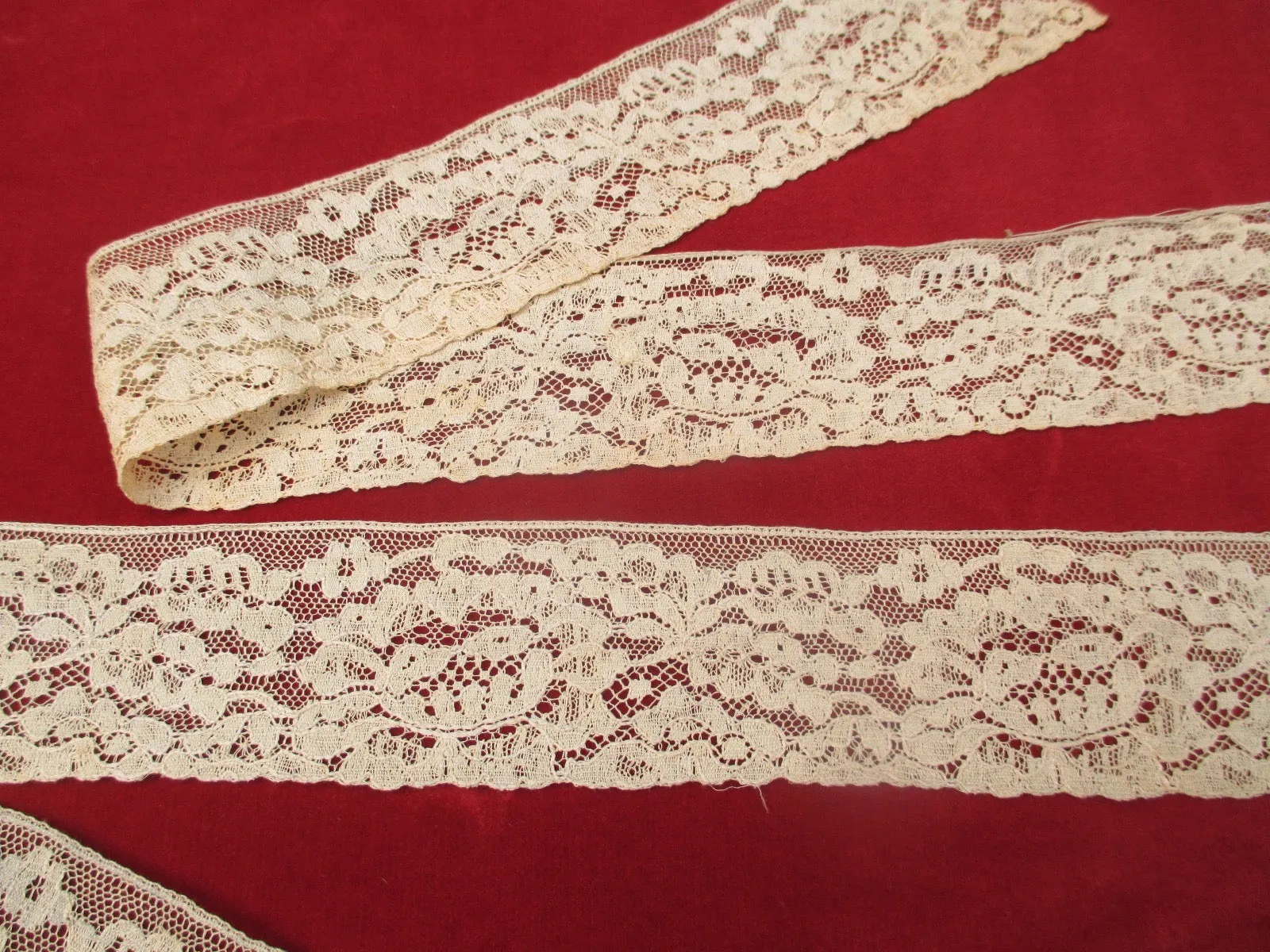 Vintage 1930s Lingerie lace