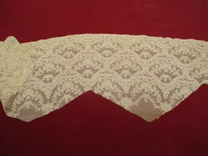 Vintage 30s Lingerie Lace remnant