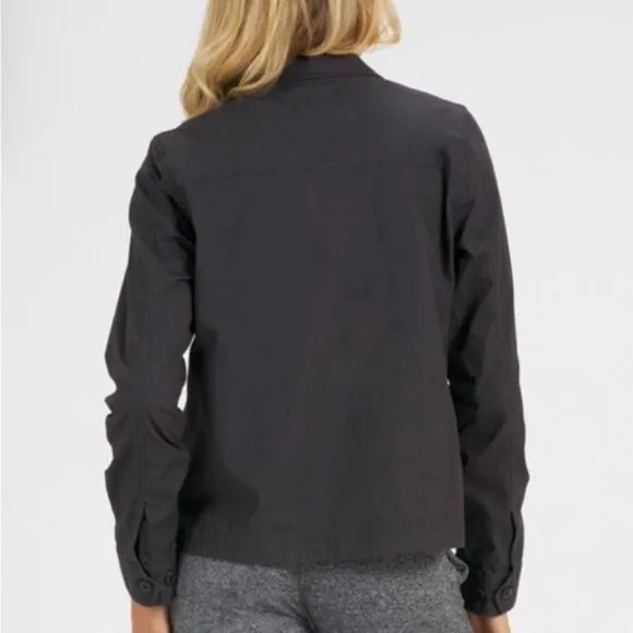Vuori Ripstop Jacket in Dark Grey Utility Pocket outerwear Collared Buttoned