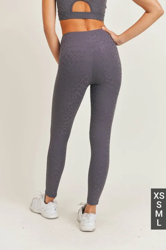 WILDLUST leopard jacquard leggings