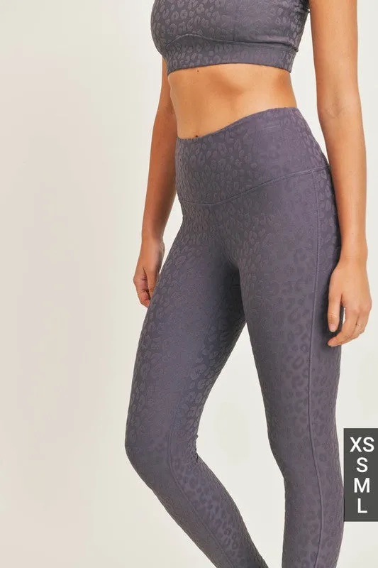 WILDLUST leopard jacquard leggings