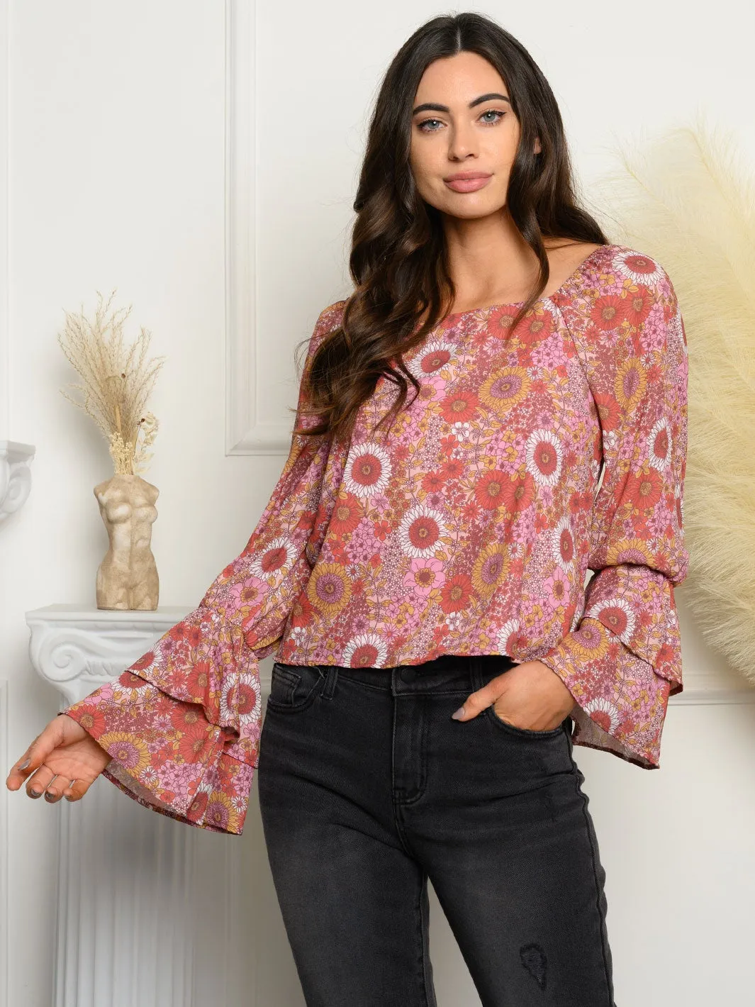 WOMEN'S BELL SLEEVE FLORAL TOP