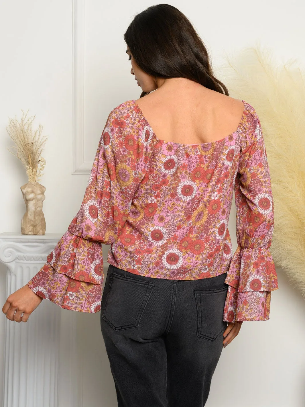WOMEN'S BELL SLEEVE FLORAL TOP