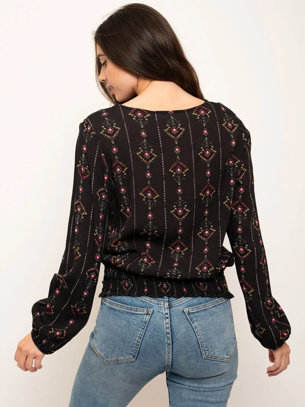 WOMEN'S LONG SLEEVE FLORAL RUCHED TRIM TOP