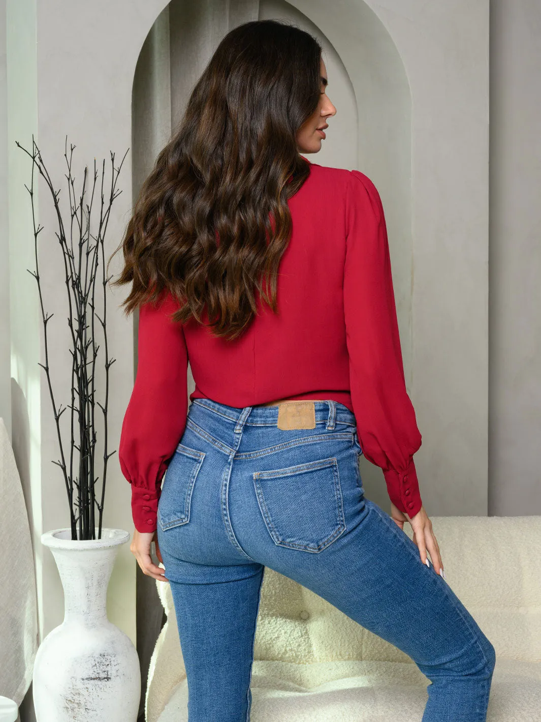 WOMEN'S LONG SLEEVE SLEEVE SURPLICE TOP