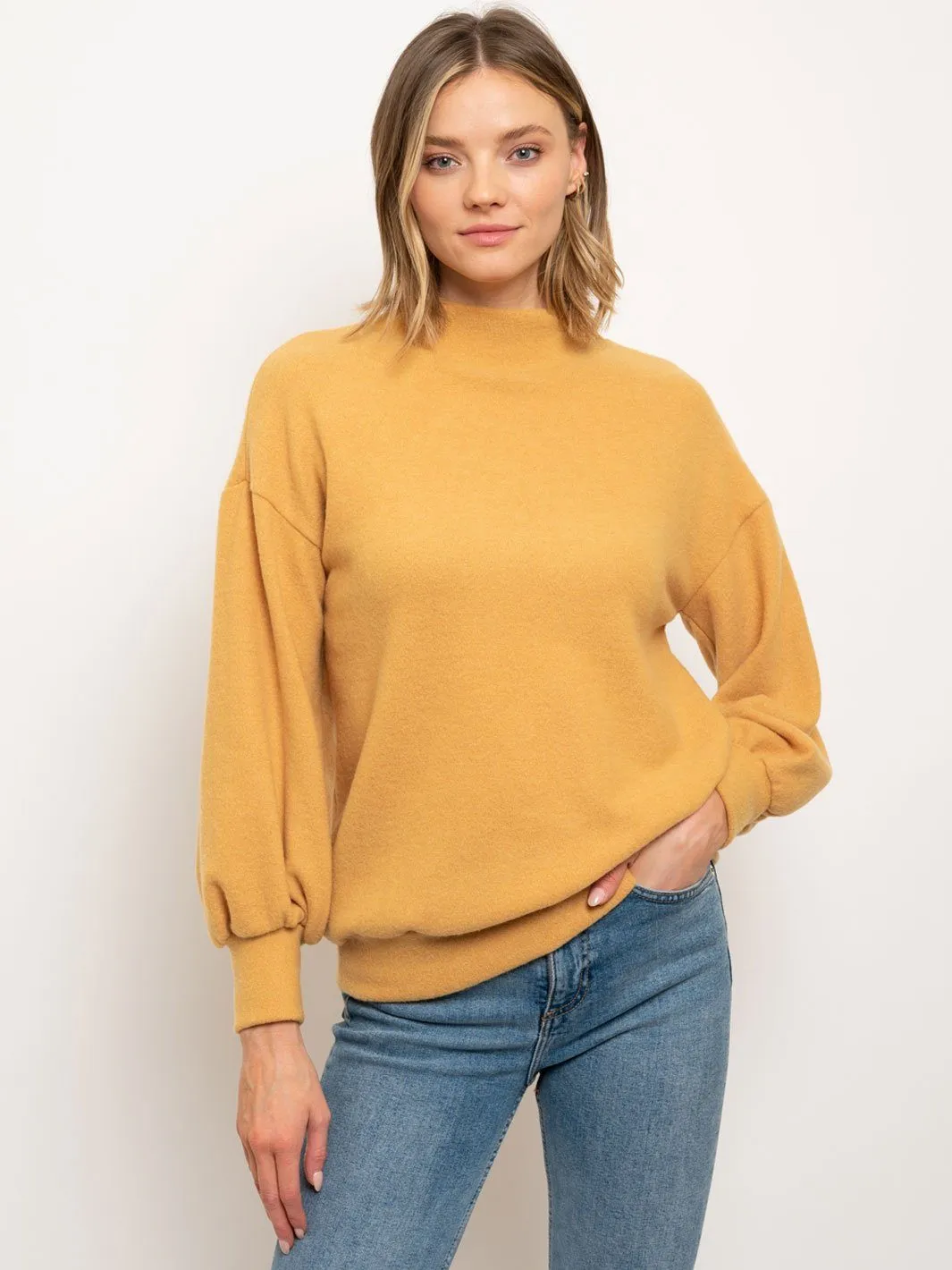 WOMEN'S LONG SLEEVE TOP