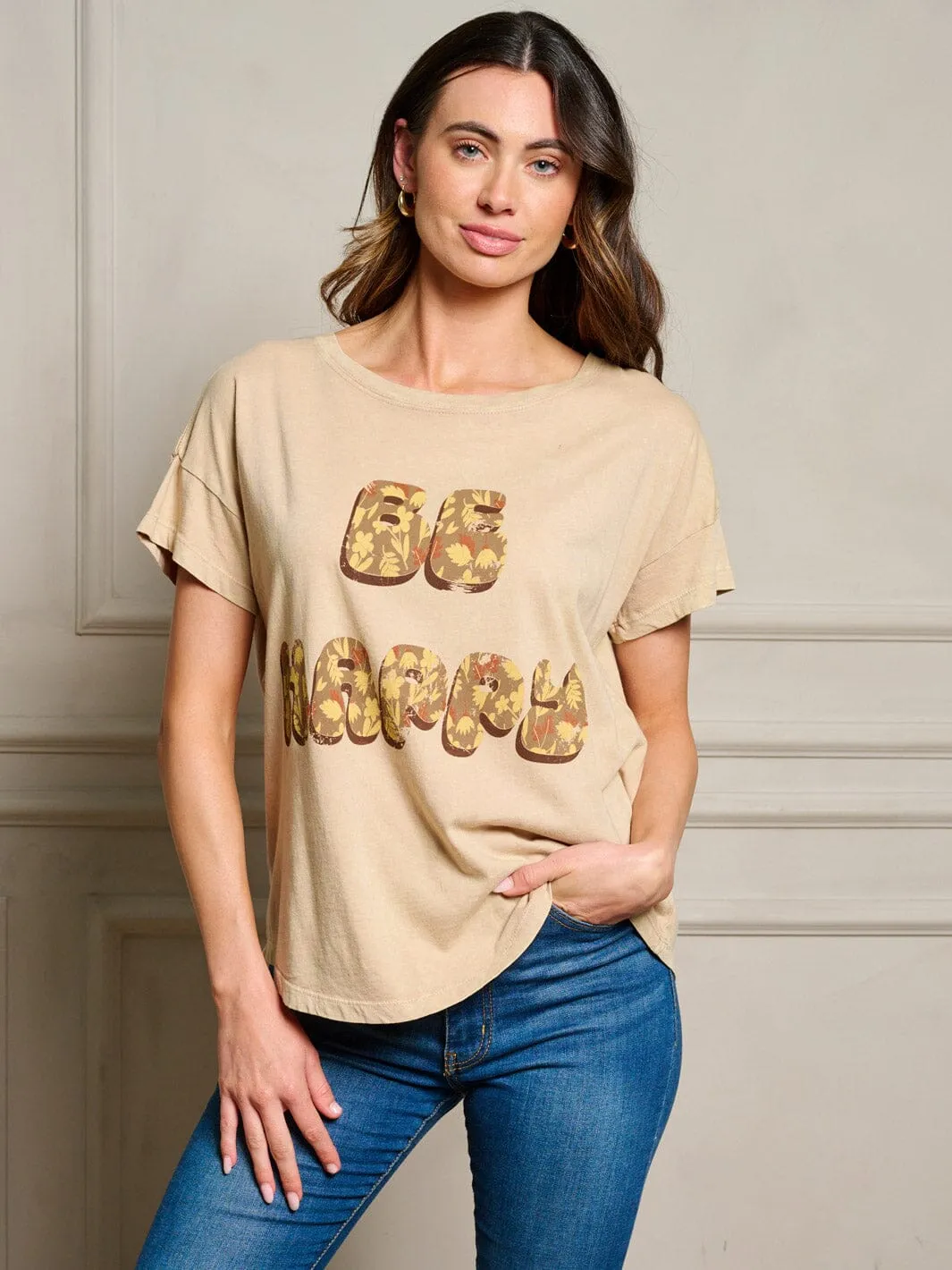 WOMEN'S SHORT SLEEVE GRAPHIC TOP