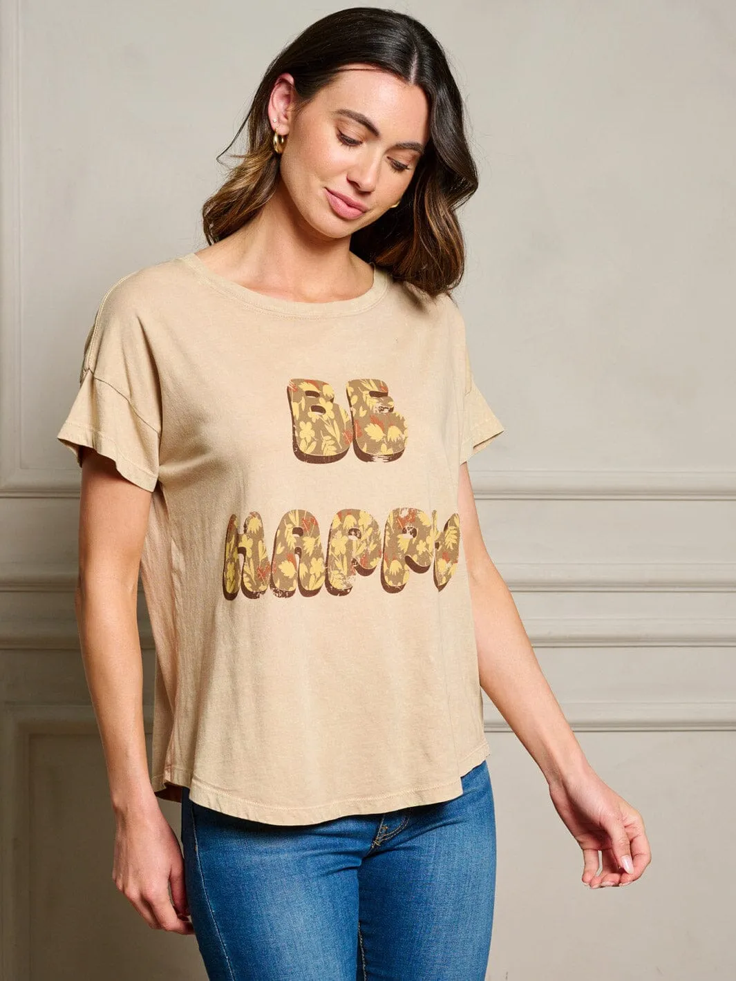 WOMEN'S SHORT SLEEVE GRAPHIC TOP